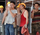 街拍镜头里的劳动者：平凡亦有光芒