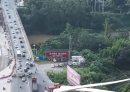 今日，北流朱砂罗大桥车流量加大，往南部方向的车辆请注意绕行