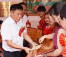 北流六靖旺坡邓氏举行第六届奖学助学活动