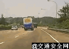 695bae99b9525d1ed32370e08a0385c7.gif