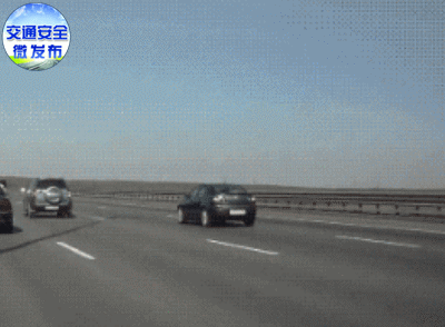 71b29795003aec5dd6a2ce8dfe9ec3f4.gif
