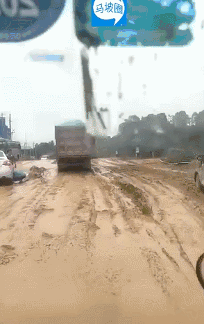 6b337c3d8365e19de156a0bd24e0921e.gif
