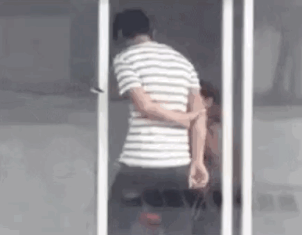 12ced75b52e53ed82e09a0e317d6ddc5.gif