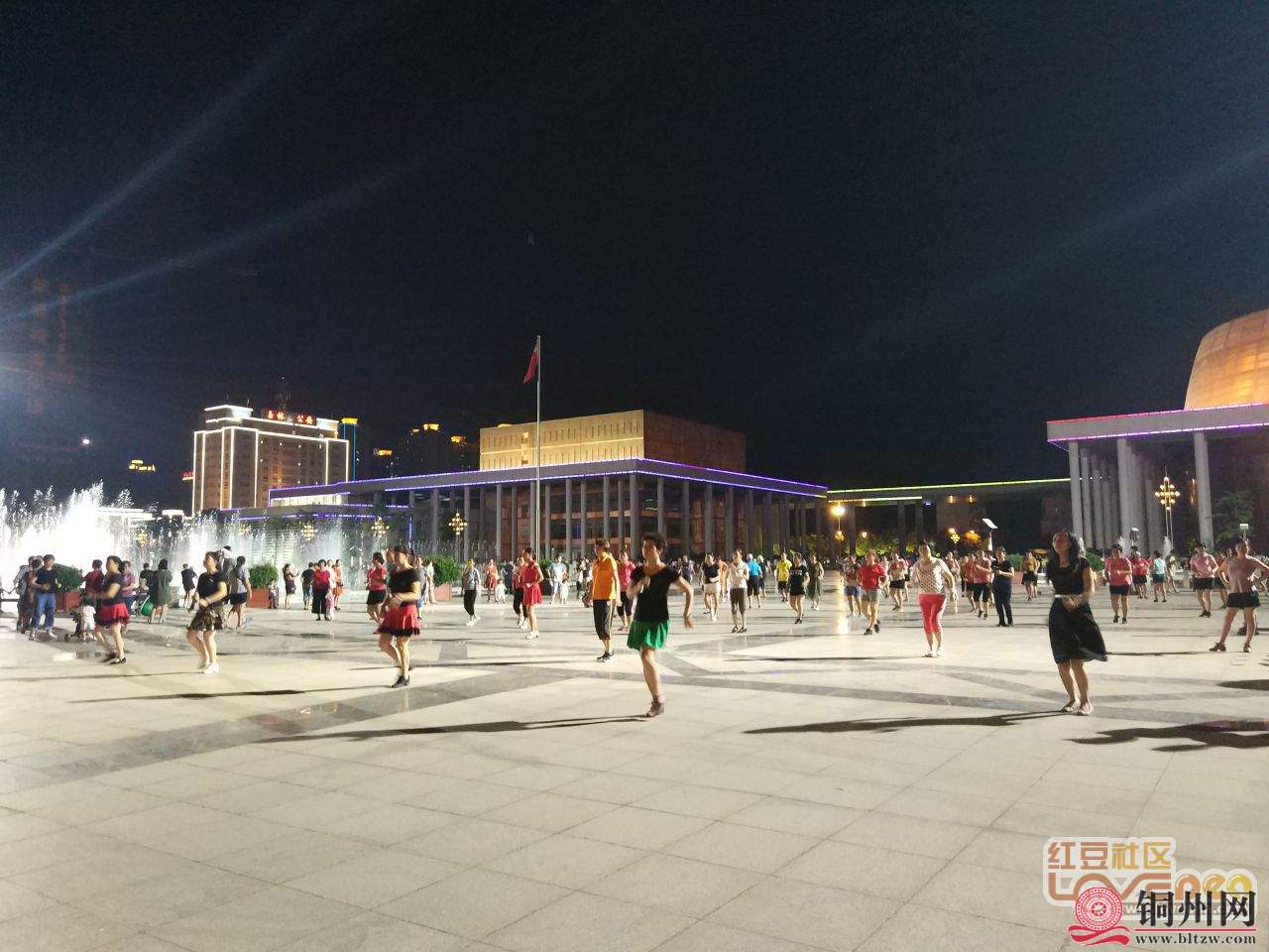 getimg.php?url=http%3A%2F%2Fpic.hongdou.gxnews.com.cn%2Fpicbbs%2Fbig%2F2018%2F0617%2F434987_6d8b9adea884174539ea4c6f3a8bf36b.jpg