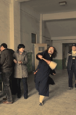 63159f853253a5a_w266_h400.gif