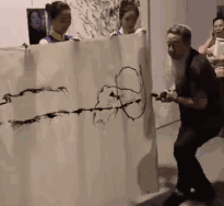 055d3a89ef24366_w205_h188.gif